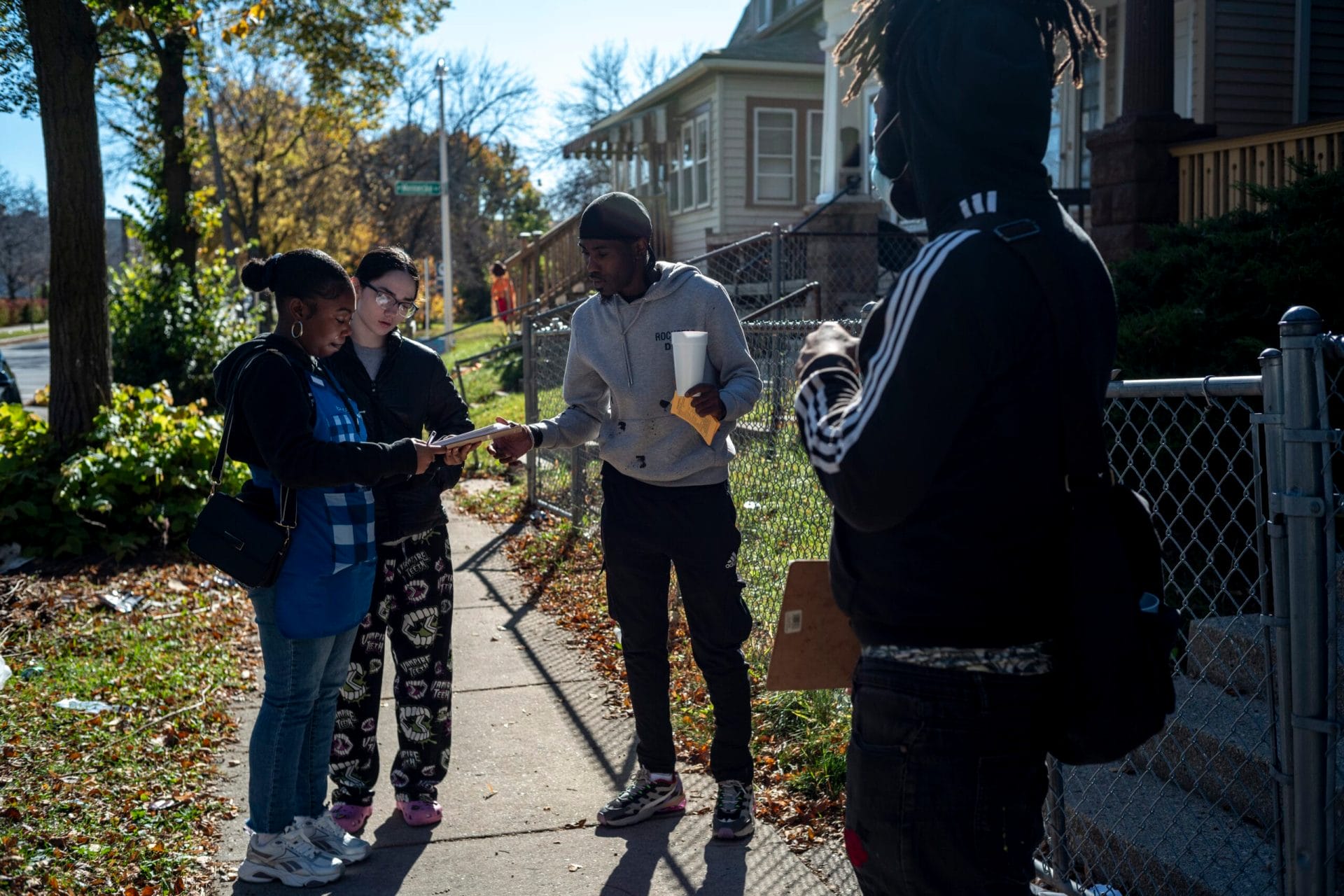 sample single Alt sample single Alt